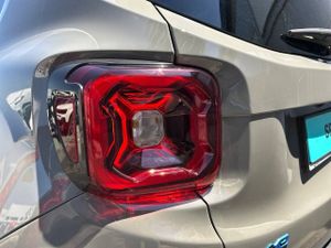 Jeep Renegade  4xe 1.3 PHEV 177 kW(240CV)  AT Upland  - Foto 18
