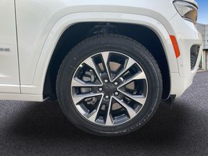 Jeep Grand Cherokee   4xe 2.0 PHEV Overland  - Foto 12