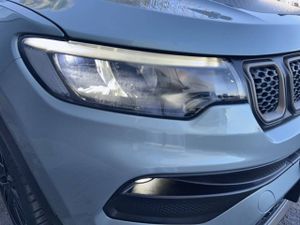 Jeep Compass  eHybrid 1.5 MHEV 96kW  Dct Upland  - Foto 17