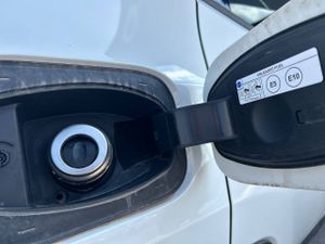 Jeep Compass  4Xe 1.3 PHEV 140kW(190CV)  AT AWD Limited  - Foto 28