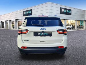 Jeep Compass  4Xe 1.3 PHEV 140kW(190CV)  AT AWD Limited  - Foto 6