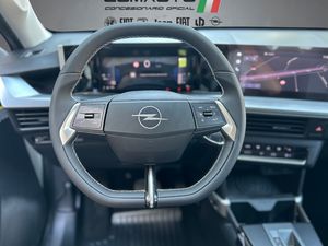 Opel Frontera  1.2T XHT Hybrid eDCT6 107kW GS  - Foto 15