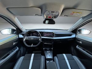 Opel Frontera  1.2T XHT Hybrid eDCT6 107kW GS  - Foto 9