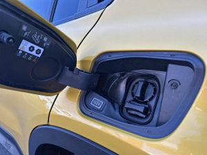 Jeep Avenger  BEV 115kW (156CV) Summit  - Foto 28