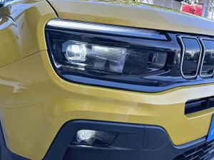 Jeep Avenger  BEV 115kW (156CV) Summit  - Foto 17