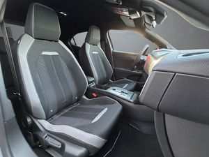 Opel Mokka  1.2 T XHT Hybrid eDCT6 GS  - Foto 13