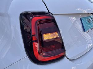 Fiat 500   3+1 320km 85kW (118CV) Icon  - Foto 19
