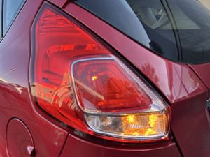 Ford Fiesta  1.1 Ti-VCT 63kW  5p Trend  - Foto 19