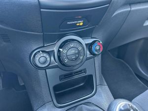 Ford Fiesta  1.1 Ti-VCT 63kW  5p Trend  - Foto 21