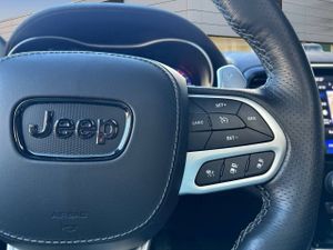 Jeep Grand Cherokee  6.2 V8 HEMI 520kW (707CV) Trackhawk  - Foto 24