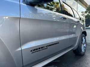 Jeep Grand Cherokee  6.2 V8 HEMI 520kW (707CV) Trackhawk  - Foto 34