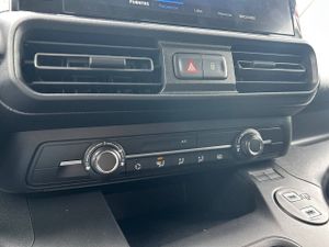 Opel Combo Cargo  Cargo L 650kg Diesel 1.5 100HP S&S MT E6 -  - Foto 20