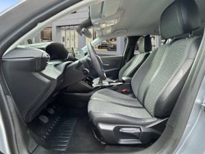 Peugeot 208   Gasolina 100 S&S 6 Vel. MAN Allure  - Foto 10