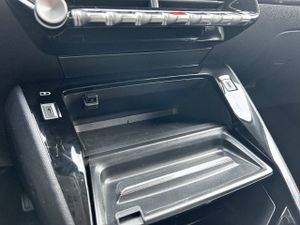 Peugeot 208   Gasolina 100 S&S 6 Vel. MAN Allure  - Foto 24
