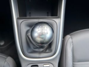 Jeep Avenger  1.2 G 74kW (100CV) Summit  - Foto 27