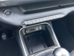 Jeep Avenger  1.2 G 74kW (100CV) Summit  - Foto 29