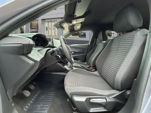 Peugeot 2008   Gasolina 100 S&S 6 Vel. MAN Allure  - Foto 10