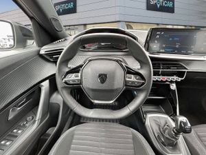 Peugeot 2008   Gasolina 100 S&S 6 Vel. MAN Allure  - Foto 14