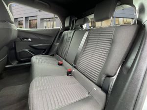 Peugeot 2008   Gasolina 100 S&S 6 Vel. MAN Allure  - Foto 11
