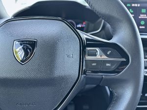 Peugeot 2008   Gasolina 100 S&S 6 Vel. MAN Allure  - Foto 16