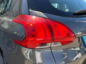 Peugeot 2008   1.6 BlueHDi 100 S&S Active  - Foto 19
