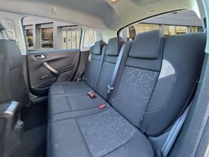 Peugeot 2008   1.6 BlueHDi 100 S&S Active  - Foto 11