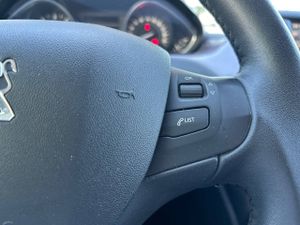 Peugeot 2008   1.6 BlueHDi 100 S&S Active  - Foto 16