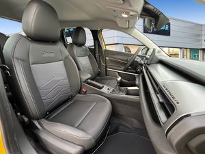 Jeep Avenger  1.2 eHybrid 74kW (100CV) Altitude  - Foto 13