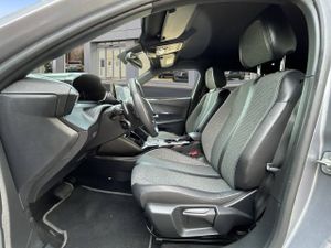 Peugeot 2008   Puretech 130 S&S EAT8 Allure  - Foto 10