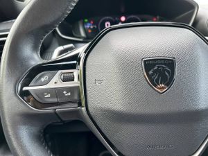 Peugeot 2008   Puretech 130 S&S EAT8 Allure  - Foto 20