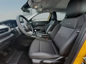 Jeep Avenger  1.2 G 74kW (100CV) Altitude  - Foto 10