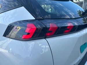 Peugeot 2008   Puretech 100 S&S BVM6 Active  - Foto 19