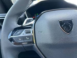 Peugeot 2008  N2008  Hybrid 136 eDCS6 Allure  - Foto 22