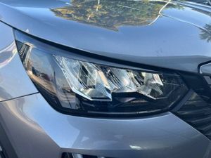 Peugeot 2008  N2008  Hybrid 136 eDCS6 Allure  - Foto 17