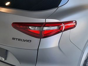 Alfa Romeo Stelvio  2.9 Gasolina 375kW (510CV) Quadrifogl Q4 Quadrifoglio  - Foto 16