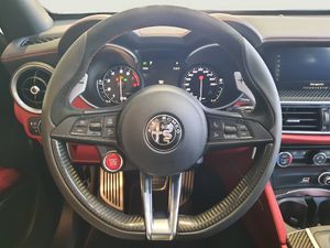 Alfa Romeo Stelvio  2.9 Gasolina 375kW (510CV) Quadrifogl Q4 Quadrifoglio  - Foto 10
