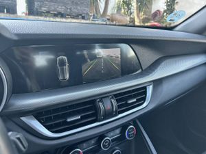 Alfa Romeo Stelvio  2.2 Diésel 140kW (190CV)  Q4 Sprint  - Foto 26