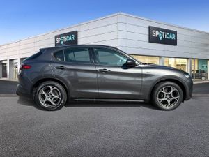 Alfa Romeo Stelvio  2.2 Diésel 140kW (190CV)  Q4 Sprint  - Foto 5