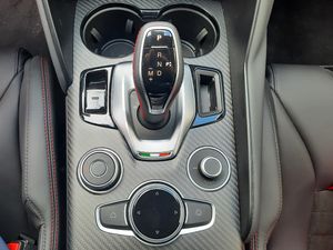 Alfa Romeo Giulia Giulia GTAM 2.9T V6 397kW (540CV)   AT GTAM  - Foto 19