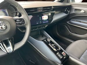 Alfa Romeo Junior  Ibrida 100kW (136CV) -  - Foto 20
