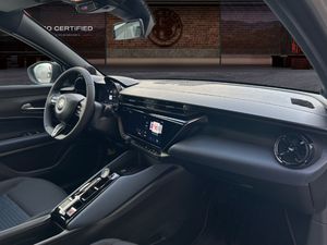 Alfa Romeo Junior  Ibrida 100kW (136CV) -  - Foto 24