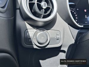 Alfa Romeo Stelvio  2.2 Diesel 118kW (160CV)  RWD Sprint  - Foto 23
