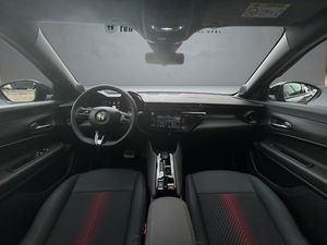 Alfa Romeo Junior  Ibrida  107kW (145CV) Speciale  - Foto 9