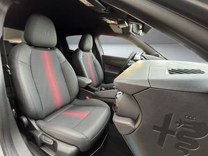 Alfa Romeo Junior  Ibrida  107kW (145CV) Speciale  - Foto 14