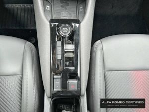 Alfa Romeo Junior  Elettrica  115kW (156CV) Speciale  - Foto 16