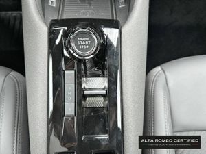 Alfa Romeo Junior  Elettrica  115kW (156CV) Speciale  - Foto 17
