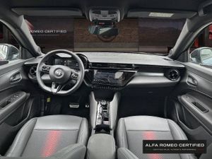 Alfa Romeo Junior  Elettrica  115kW (156CV) Speciale  - Foto 9
