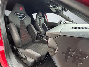 Alfa Romeo Junior  Elettrica  207kW (280CV) Veloce  - Foto 14