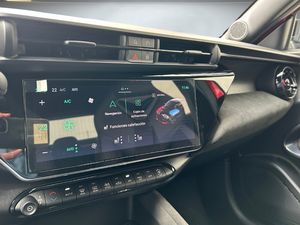Alfa Romeo Junior  Elettrica  207kW (280CV) Veloce  - Foto 28