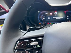 Alfa Romeo Junior  Ibrida 108kW (145CV) -  - Foto 19
